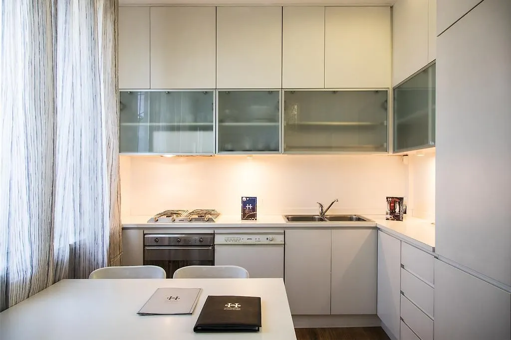 Hemeras Boutique Homes - Design Flats Near The City Center Milano