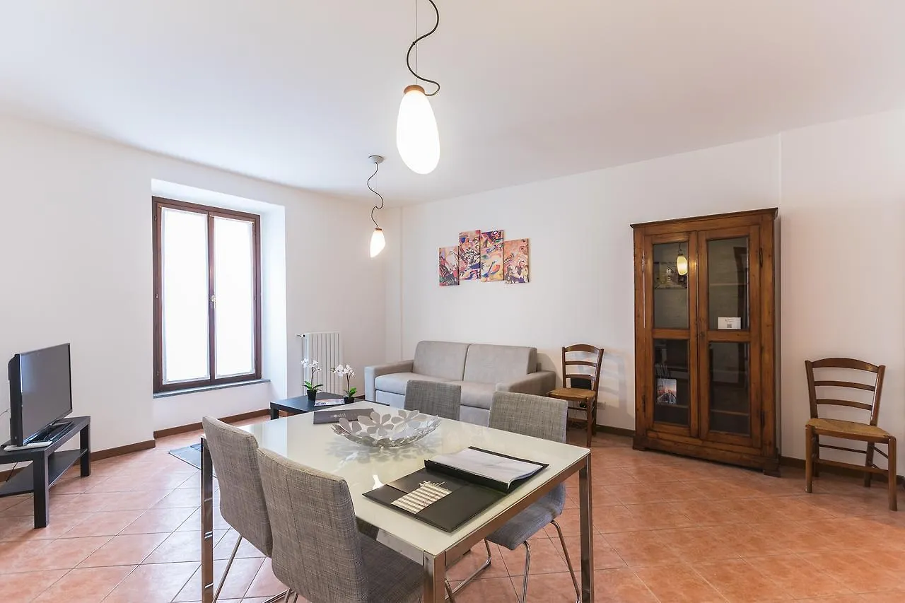 Hemeras Boutique Homes - Design Flats Near The City Center Milano Lägenhet